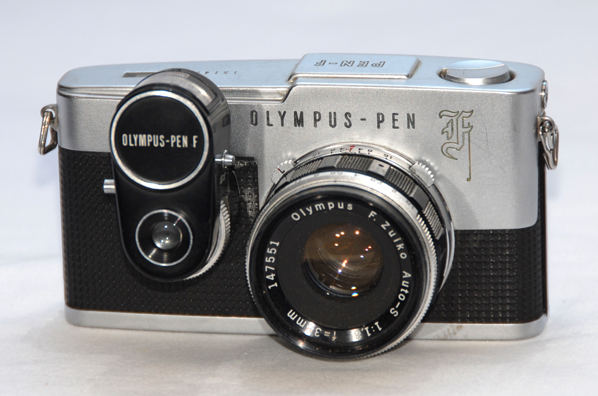 OLYMPUS PEN F